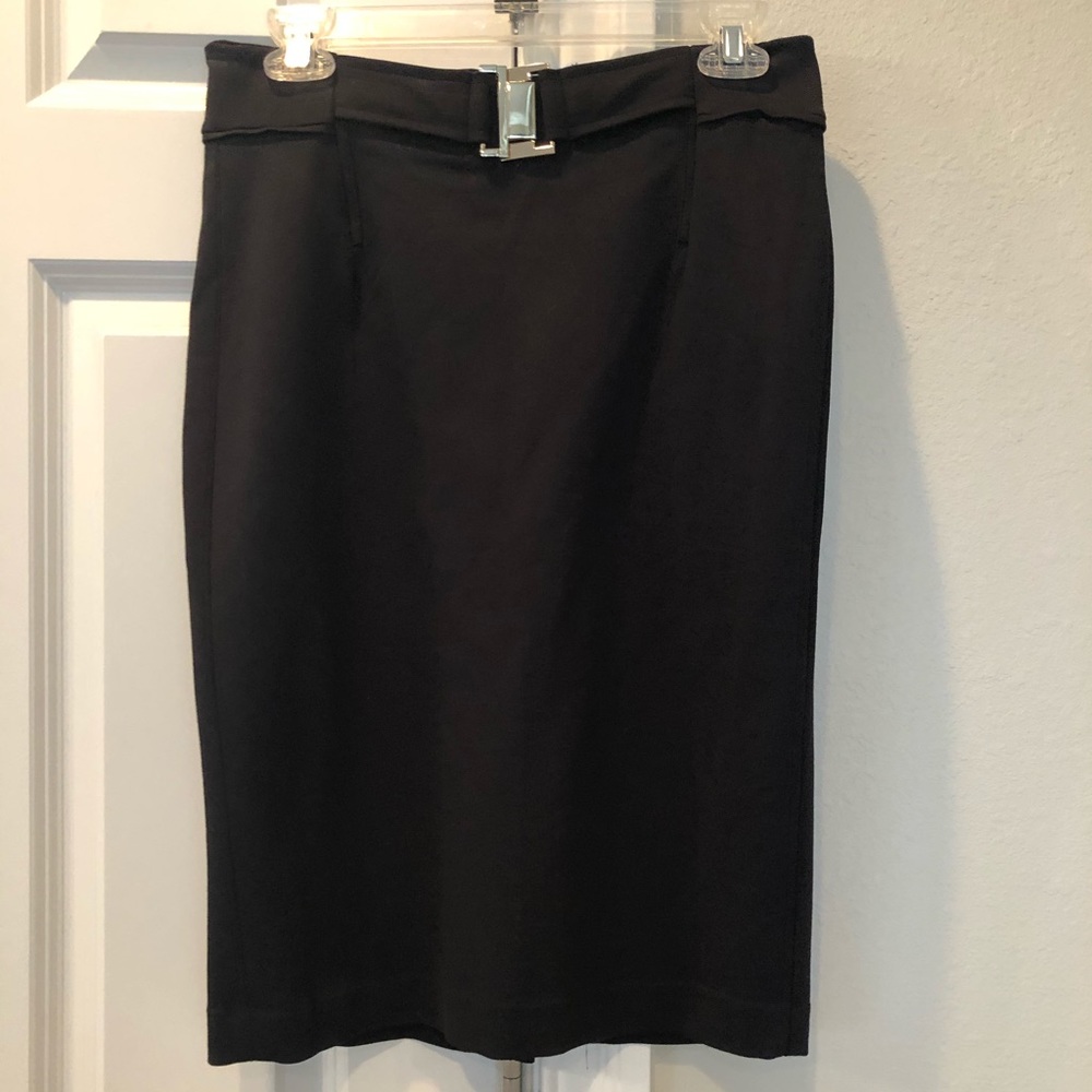 Black knit skirt